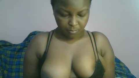 naughti_garlie online show from 10-29-25, 07:43