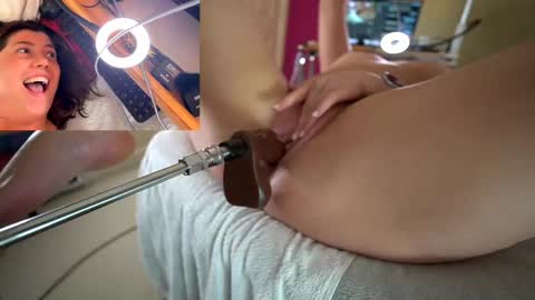 Snapshot of naughtiestgal chatting on 02-14-25, 10:14 NaughtiestGal online show from 02-14-25, 10:14