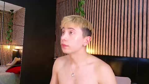 Christopher  Chris online show from 03-06-25, 03:13