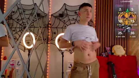 Christopher  Chris online show from 10-06-25, 06:16