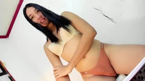 Amaya devera online show from 03-13-26, 12:17