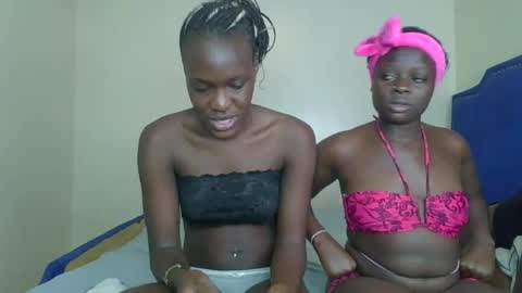 Snapshot of naughty_cee chatting on 01-17-25, 02:29 Naughty cee online show from 01-17-25, 02:29