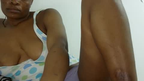 Naughtychic online show from 10-26-25, 08:48