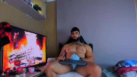 Snapshot of naughty_dominant chatting on 12-30-24, 04:42 Miller online show from 12-30-24, 04:42