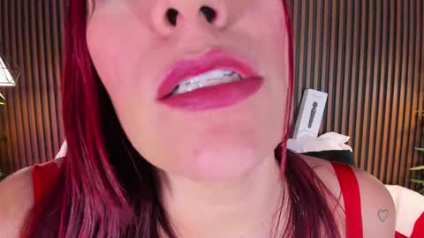 Flor online show from 03-09-25, 02:50