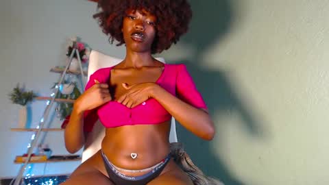 naughty_katrina1 online show from 03-04-25, 07:19