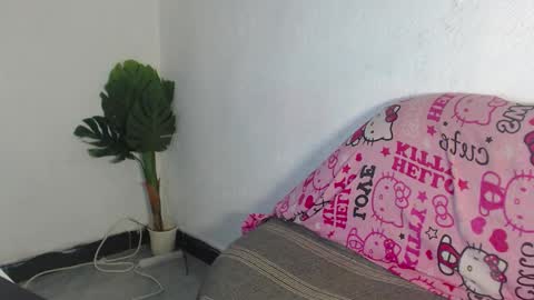 naughty_katrina1 online show from 09-22-25, 07:43