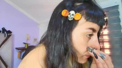 Kitten online show from 10-15-25, 11:32