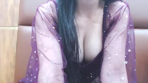 Snapshot of naughty_love489696 chatting on 03-04-25, 04:20 riya online show from 03-04-25, 04:20