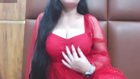 Snapshot of naughty_love489696 chatting on 09-23-25, 05:38 riya online show from 09-23-25, 05:38