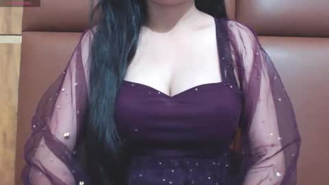 Snapshot of naughty_love489696 chatting on 10-30-25, 05:57 riya online show from 10-30-25, 05:57