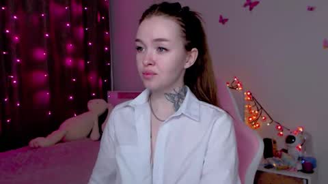 Snapshot of naughty_mablee chatting on 11-20-25, 12:44 Mable online show from 11-20-25, 12:44