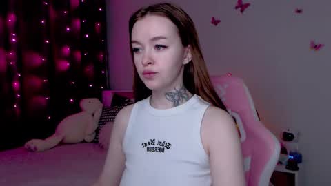 Snapshot of naughty_mablee chatting on 12-05-25, 12:30 Mable online show from 12-05-25, 12:30