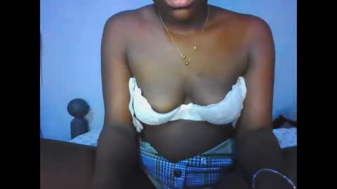 naughty_nilla online show from 09-20-25, 10:38