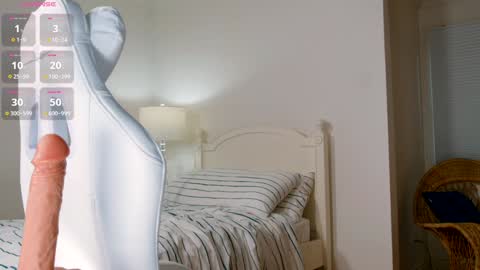 Tilly Mae online show from 01-15-25, 08:48