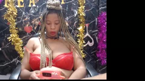 Snapshot of naughty_xxbunny chatting on 02-03-25, 06:56 beauty online show from 02-03-25, 06:56