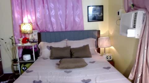 Snapshot of naughtyasiancummer chatting on 12-03-24, 01:54 fujiko Be online show from 12-03-24, 01:54
