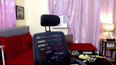 Snapshot of naughtyasiancummer chatting on 02-11-25, 01:41 fujiko Be online show from 02-11-25, 01:41