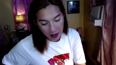 Snapshot of naughtyasiancummer chatting on 03-03-25, 03:09 fujiko Be online show from 03-03-25, 03:09