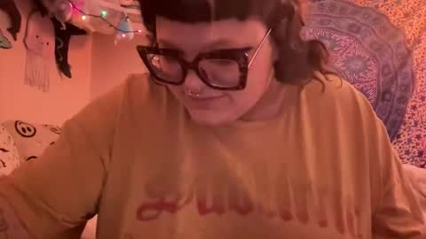 Naughty Girl online show from 12-14-25, 01:11