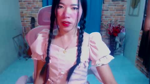 Snapshot of naughtygirlkathy chatting on 02-17-25, 11:20 kathy online show from 02-17-25, 11:20