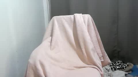 Snapshot of naughtyjoy690 chatting on 10-21-25, 03:07 naughtyjoy690 online show from 10-21-25, 03:07