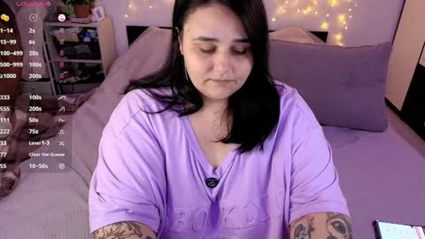 Chris online show from 04-09-26, 04:34