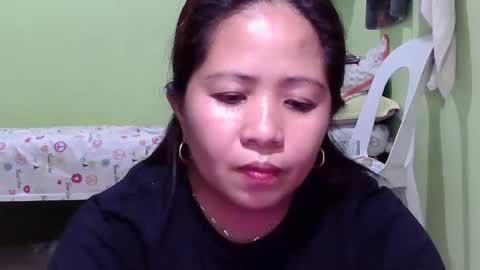 Snapshot of naughtymom26 chatting on 01-25-25, 12:05 naughtymom26 online show from 01-25-25, 12:05