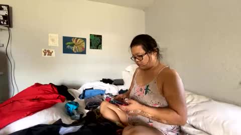 NaughtyNancy86 online show from 10-22-25, 07:35