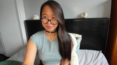 Gigi Chu  online show from 10-14-25, 10:05