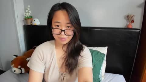 Gigi Chu  online show from 02-20-26, 02:39