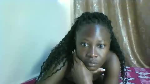 Snapshot of naughtynice540298 chatting on 12-15-25, 06:39 naughtynice540298 online show from 12-15-25, 06:39