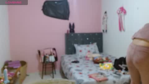 Snapshot of naughtyplayass chatting on 12-20-24, 12:41 naughtyplayass online show from 12-20-24, 12:41