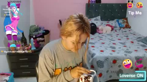 Snapshot of naughtyplayass chatting on 12-21-24, 01:21 naughtyplayass online show from 12-21-24, 01:21