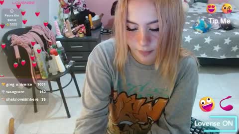 Snapshot of naughtyplayass chatting on 01-09-25, 03:23 naughtyplayass online show from 01-09-25, 03:23