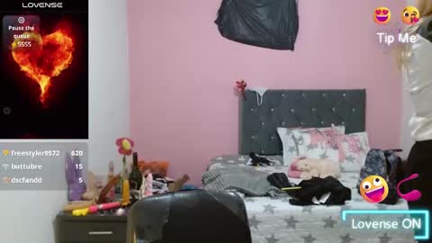 Snapshot of naughtyplayass chatting on 01-22-25, 12:59 naughtyplayass online show from 01-22-25, 12:59