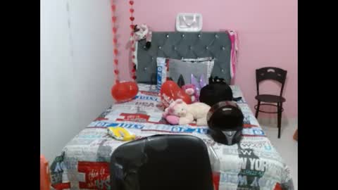 Snapshot of naughtyplayass chatting on 02-17-25, 12:38 naughtyplayass online show from 02-17-25, 12:38