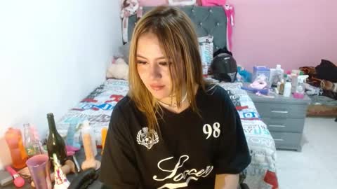 Snapshot of naughtyplayass chatting on 02-28-25, 07:25 naughtyplayass online show from 02-28-25, 07:25