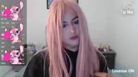 Snapshot of naughtyplayass chatting on 09-12-25, 01:33 naughtyplayass online show from 09-12-25, 01:33