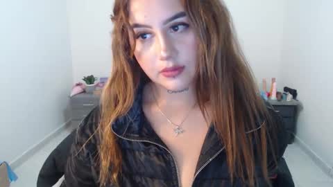 Snapshot of naughtyplayass chatting on 09-29-25, 06:35 naughtyplayass online show from 09-29-25, 06:35