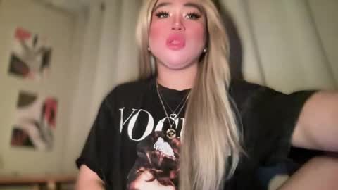 Rose Wilson online show from 01-04-25, 03:50