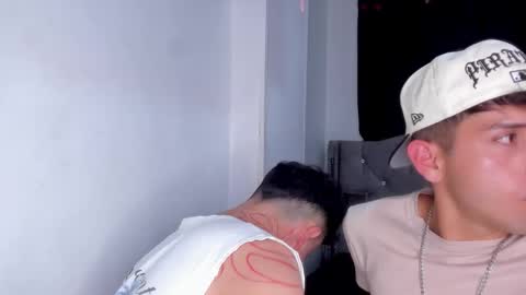 Snapshot of naughtysalomon chatting on 02-27-26, 02:44 Salomon and Andy online show from 02-27-26, 02:44