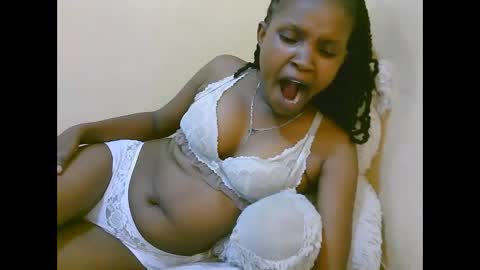 naughtyqueen online show from 10-26-25, 01:33