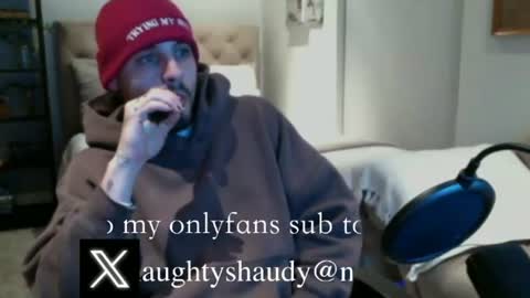 Snapshot of naughtyshaudy chatting on 06-26-26, 05:06 Naughty Shaudy online show from 06-26-26, 05:06