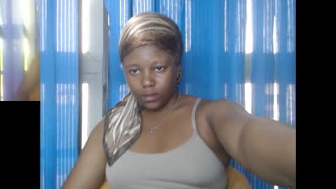 Snapshot of naughtyxpussyx chatting on 10-02-25, 07:15 naughtyxpussyx online show from 10-02-25, 07:15