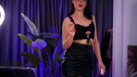 Chloe online show from 02-04-26, 09:48