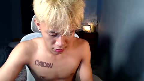 Loy online show from 12-14-25, 04:45