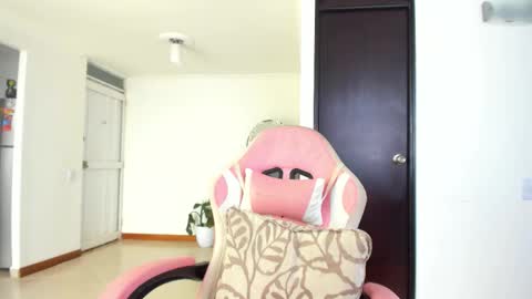 Nayah Williams  - OnlyFans  online show from 11-05-25, 06:30