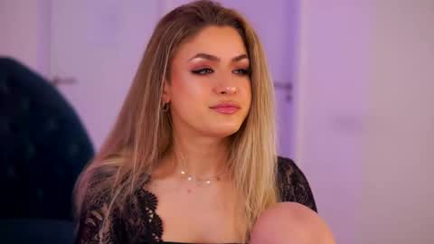 Naya online show from 01-18-26, 07:06