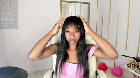 Snapshot of nayariskaya chatting on 01-18-25, 03:16 Nayaris 3 online show from 01-18-25, 03:16